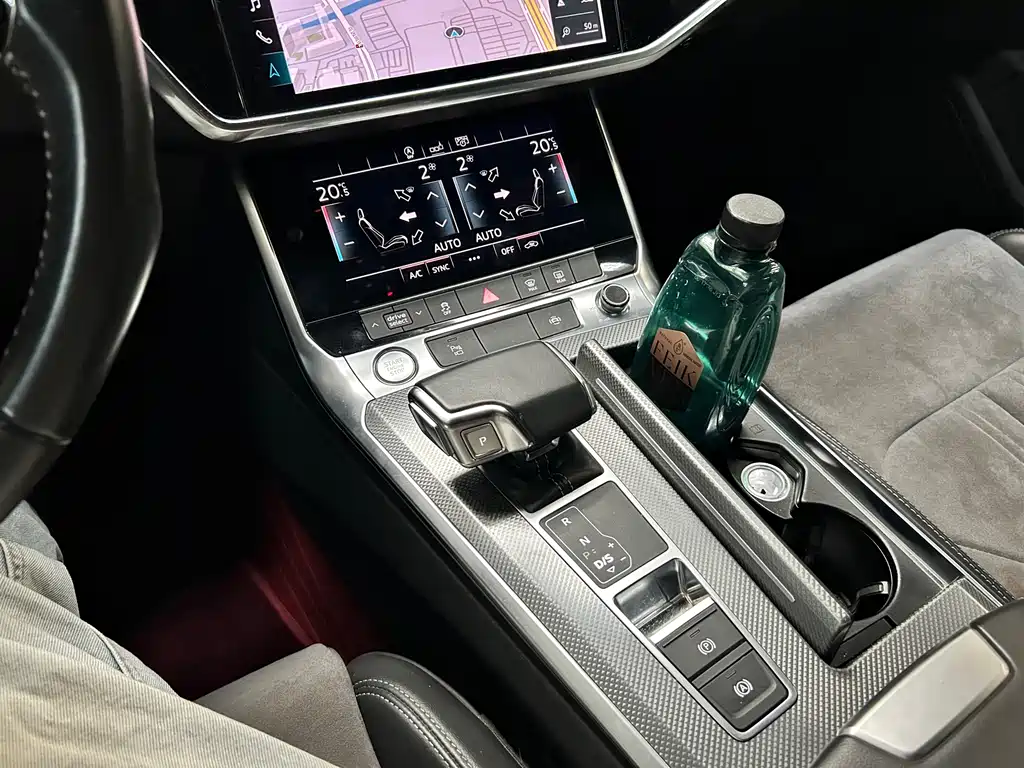 Audi A6L — миниатюра 13