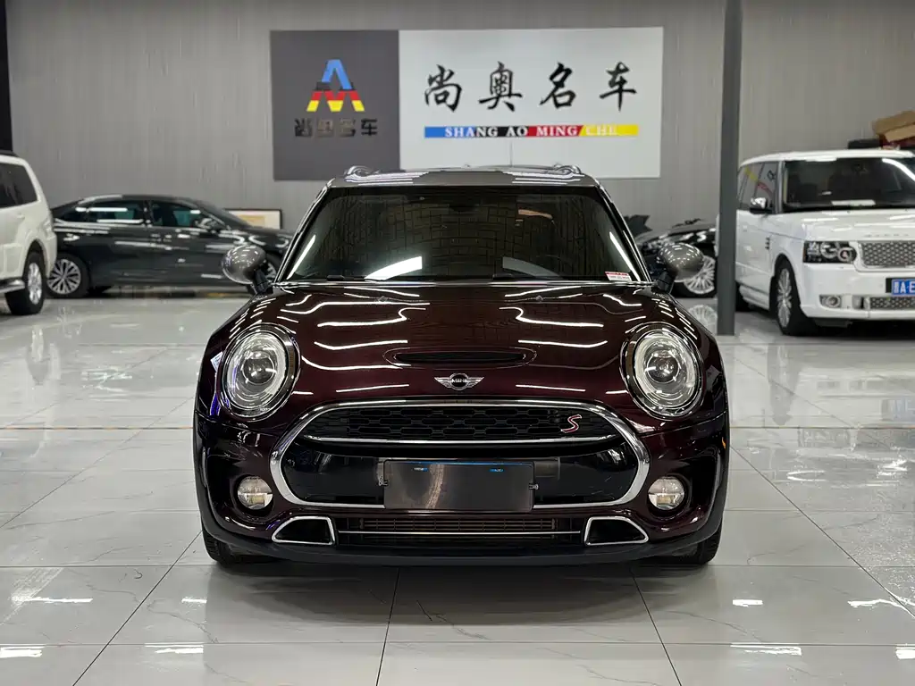 MINI  CLUBMAN