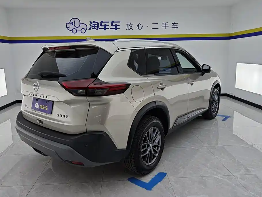 Nissan X-Trail — миниатюра 3