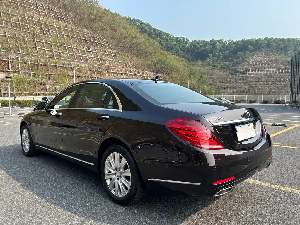 Mercedes-Benz S-Class — миниатюра 27