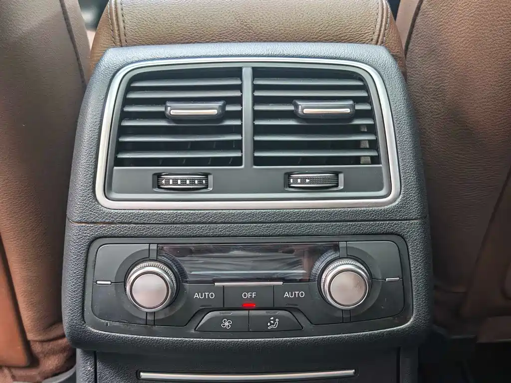 Audi A6L — миниатюра 23