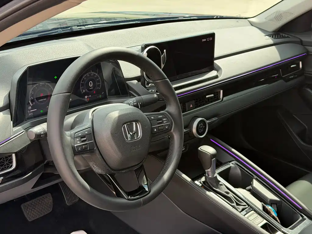 Honda Inspire — миниатюра 8