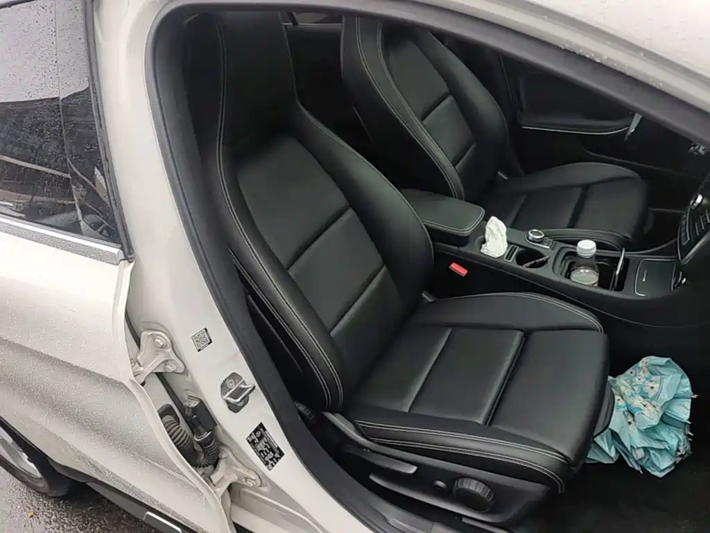 Mercedes-Benz GLA — миниатюра 25