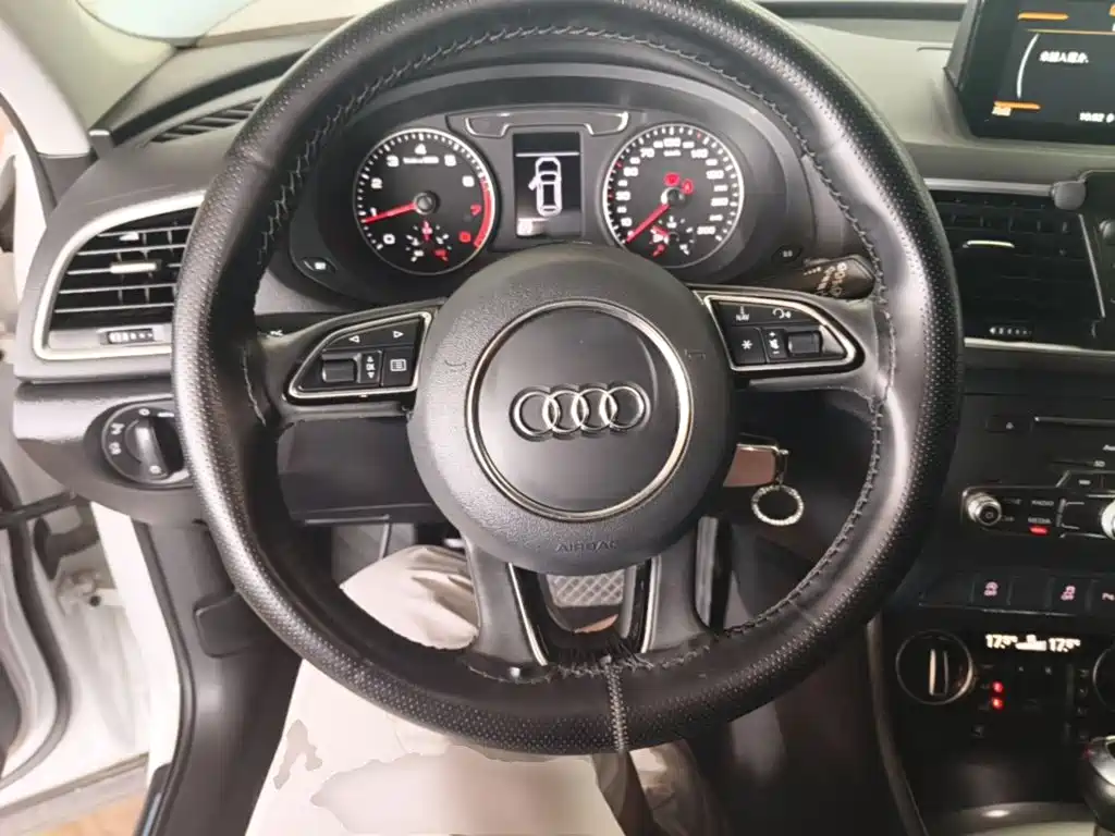 Audi Q3 — миниатюра 11