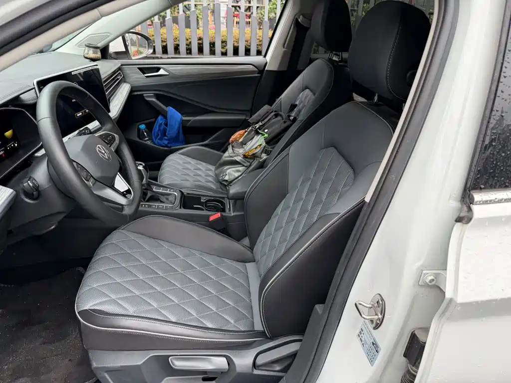 Volkswagen Sagitar — миниатюра 8