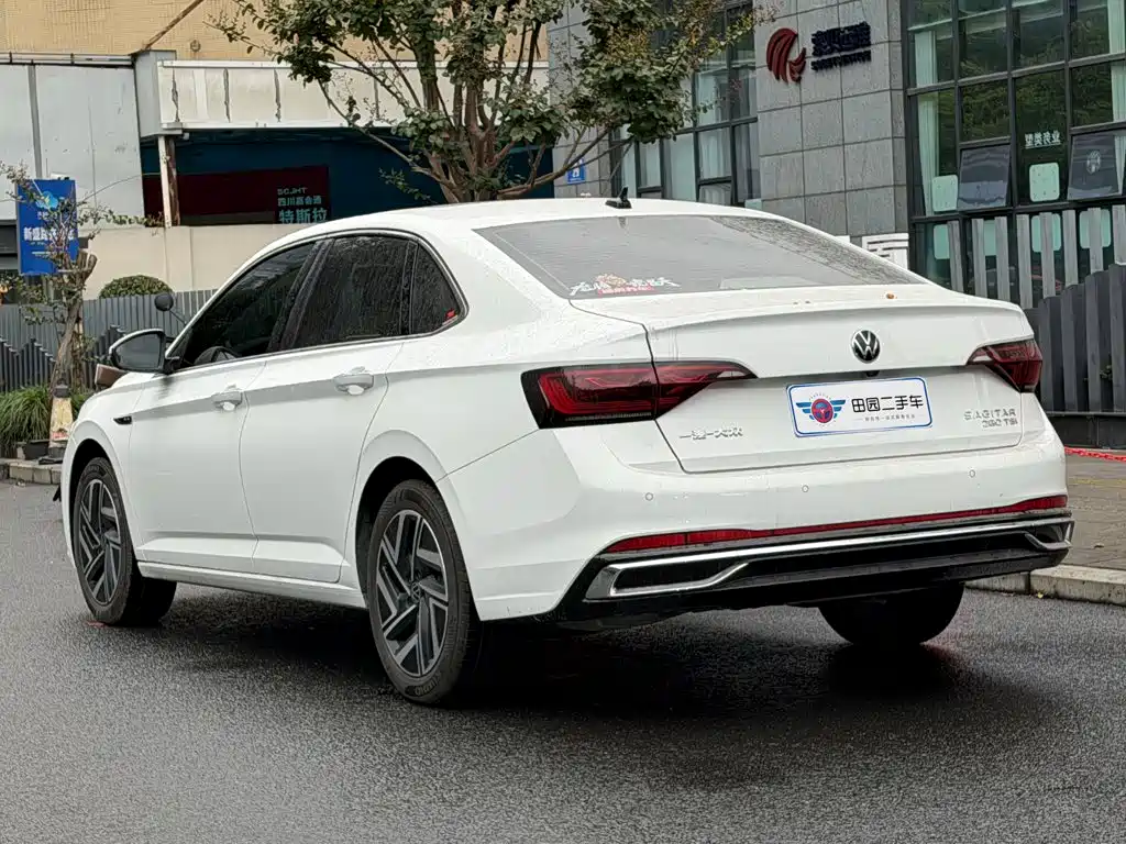 Volkswagen Sagitar — миниатюра 4