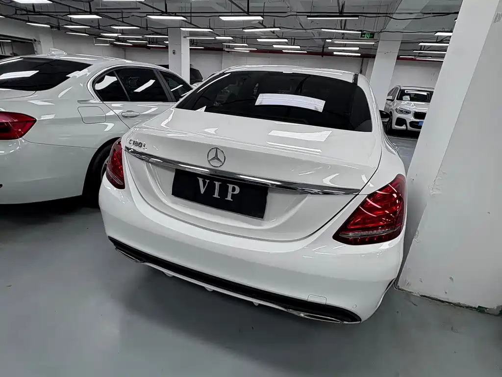Mercedes-Benz C-Class — миниатюра 15