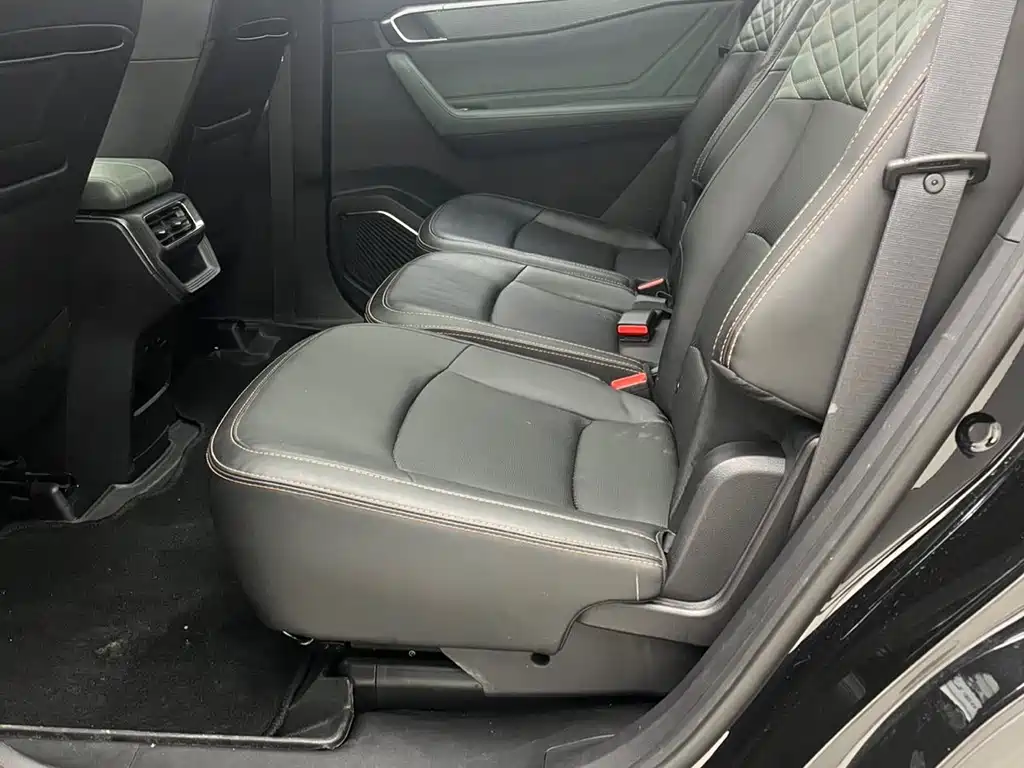 Geely Haoyue L — миниатюра 8