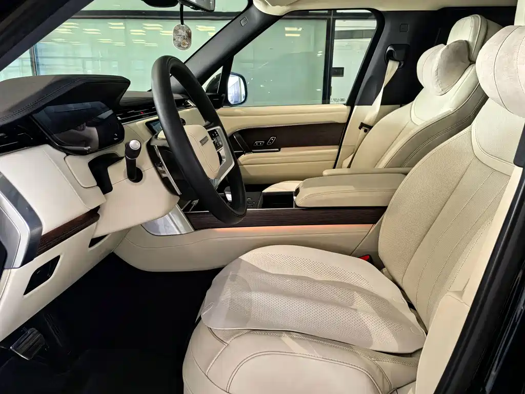 Land Rover Range Rover — миниатюра 10