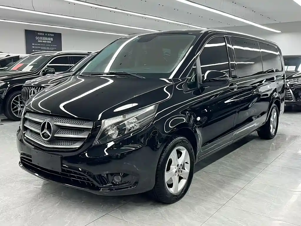 Mercedes-Benz Vito 2020 2.0T Elite Edition 7 seats