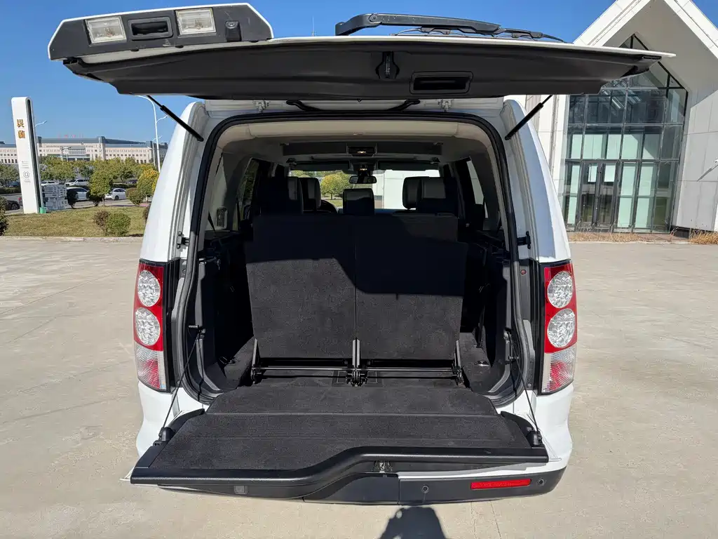 Land Rover Discovery — миниатюра 16