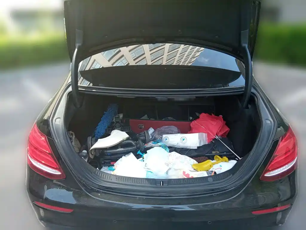 Mercedes-Benz E-Class — миниатюра 15