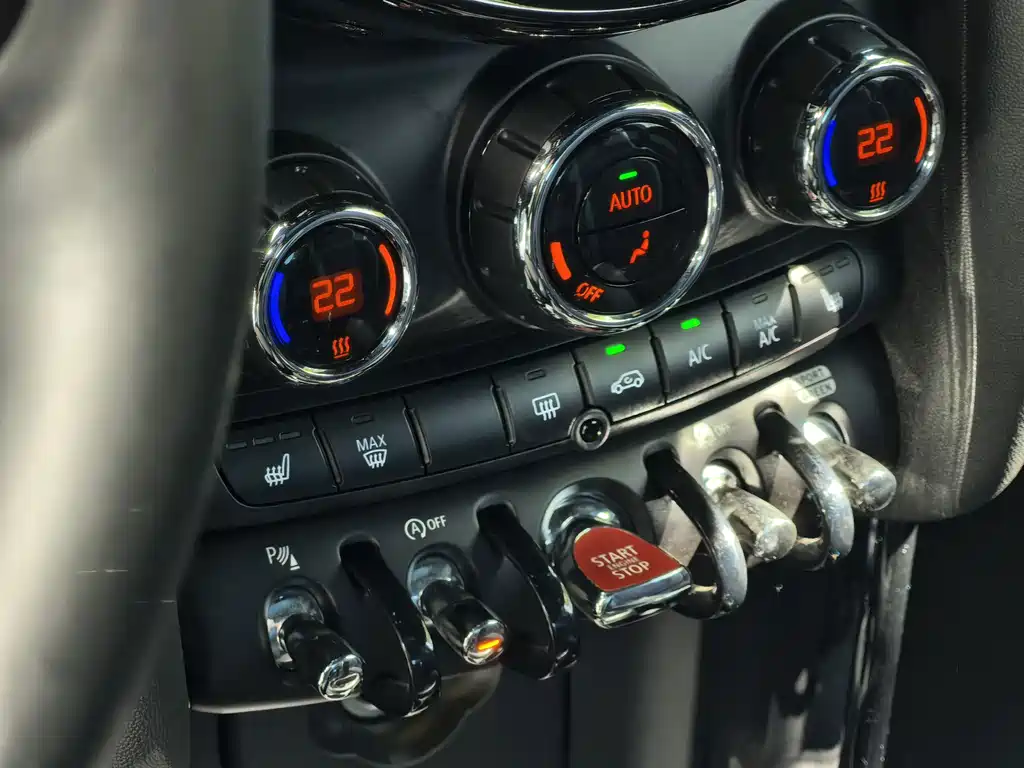 MINI Mini JCW — миниатюра 11