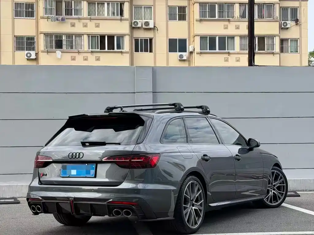 Audi S4 — миниатюра 2