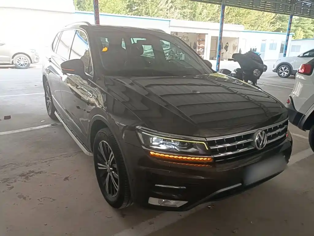 Volkswagen Tiguan L — миниатюра 4