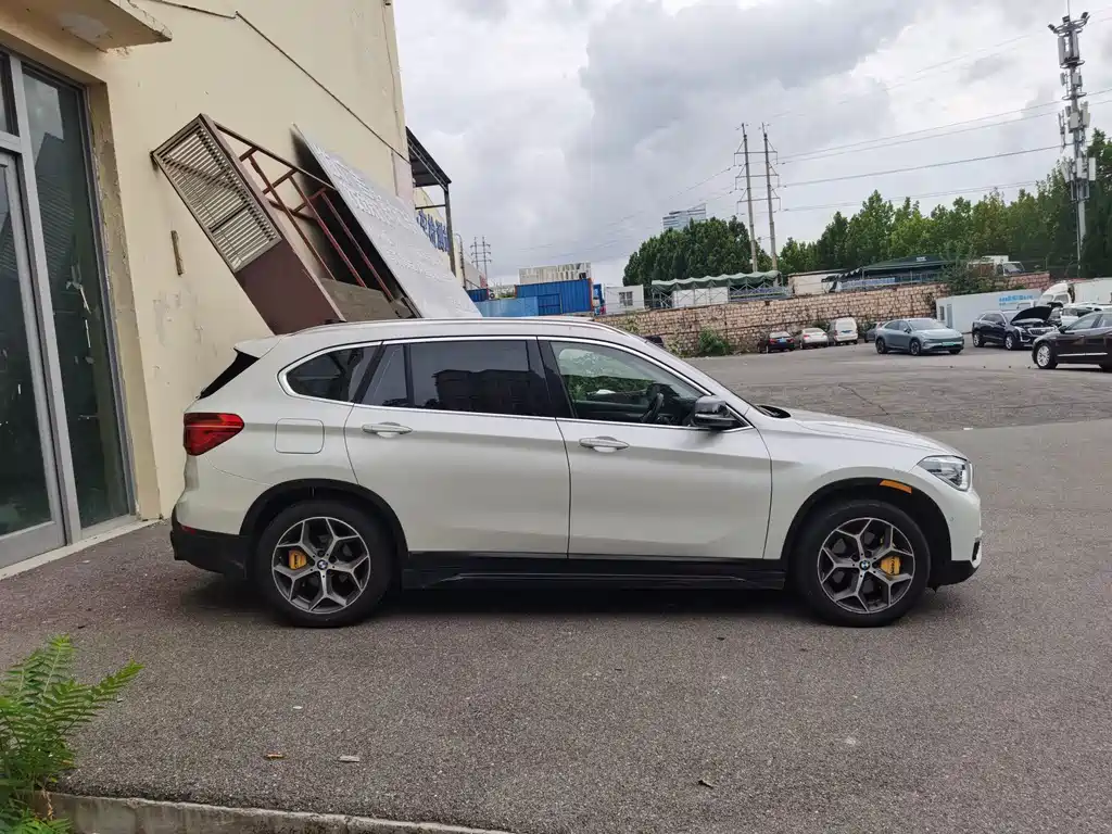 BMW X1 — миниатюра 4