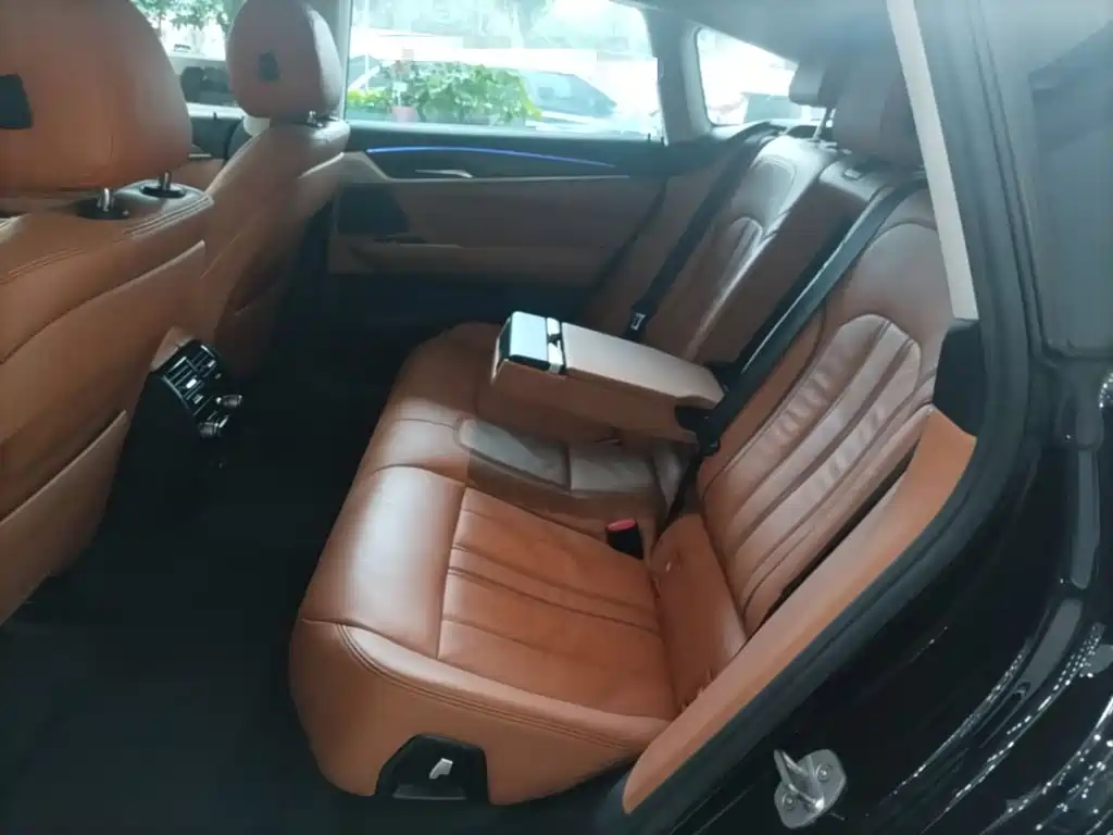 BMW 6 Series GT — миниатюра 17
