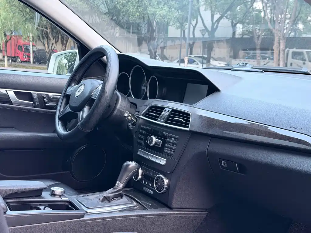 Mercedes-Benz C-Class C 200 CGI Elegant Type, фото 12