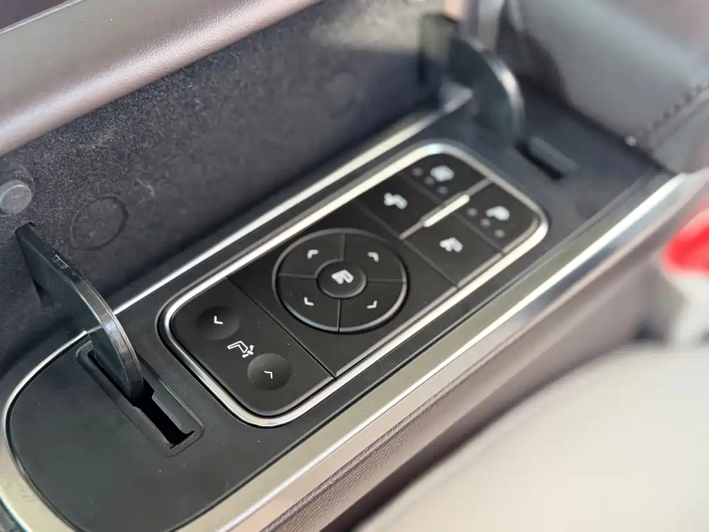 GAC Motor Trumpchi M8 — миниатюра 16