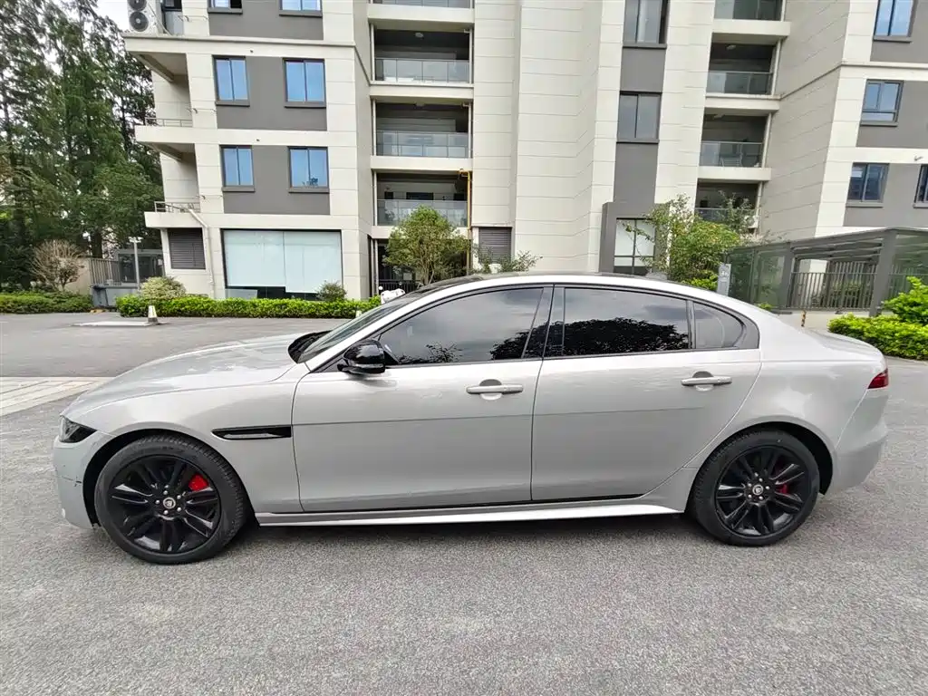 Jaguar XEL — миниатюра 5