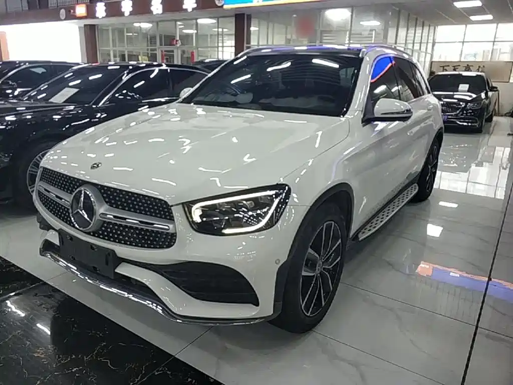 Mercedes-Benz GLC 2020 GLC 300 L 4MATIC AMG-Line