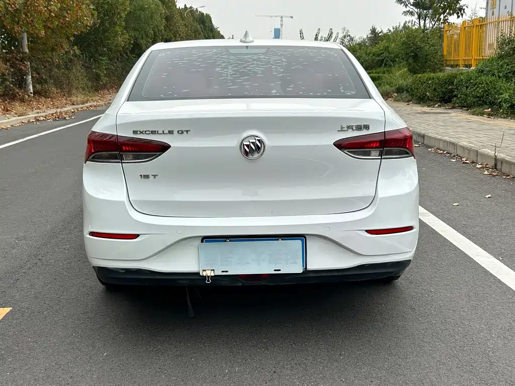 Buick Excelle — миниатюра 6