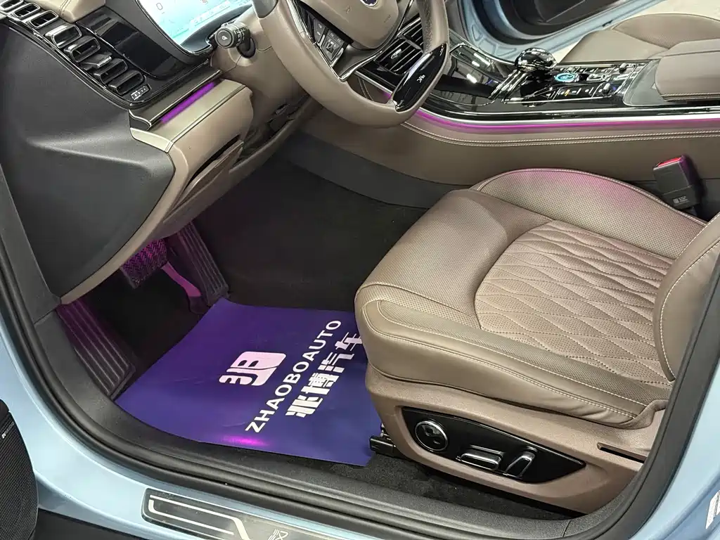 BYD Han — миниатюра 8
