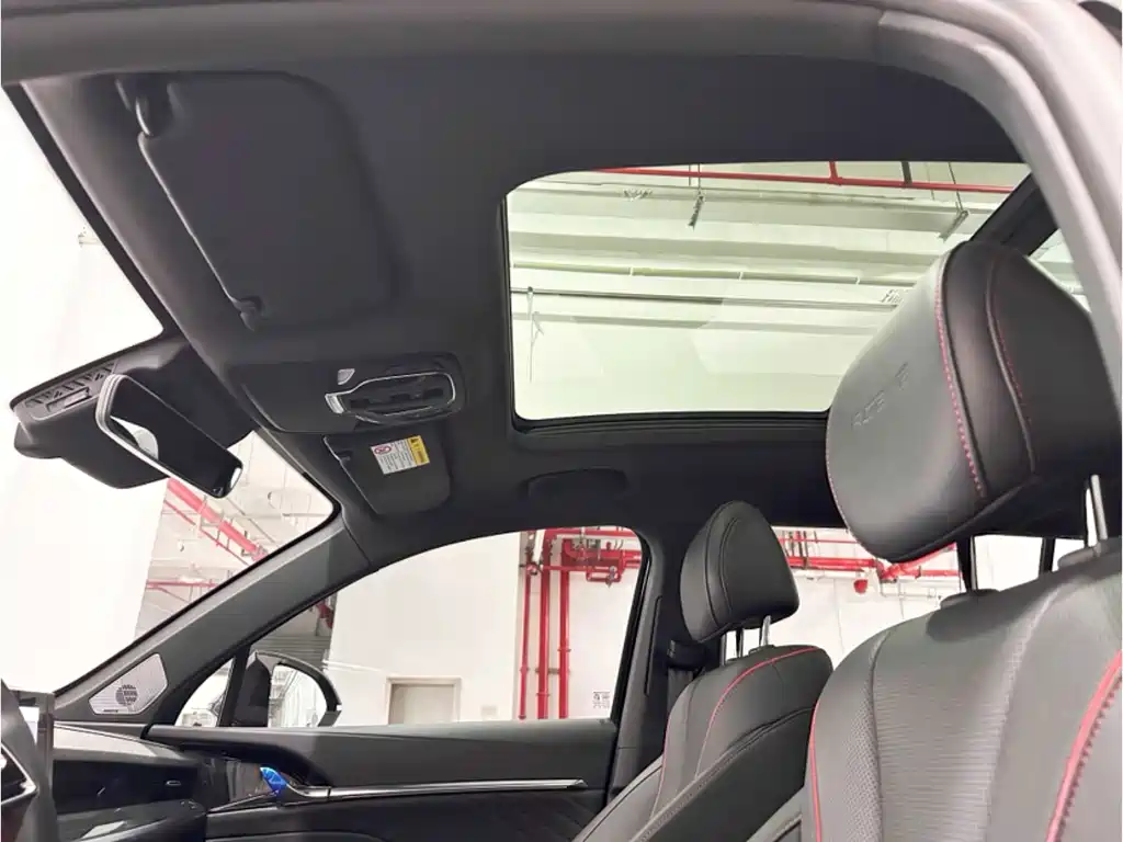 Roewe RX5 eMAX — миниатюра 11