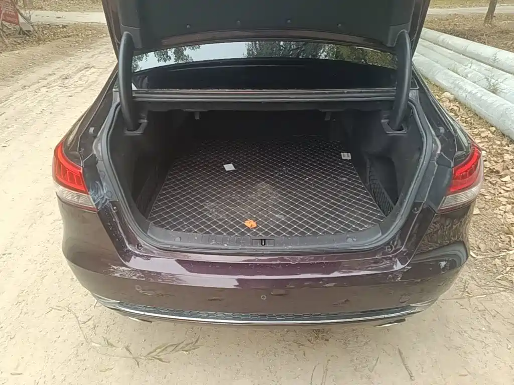 Zotye Zotye Z700 — миниатюра 19