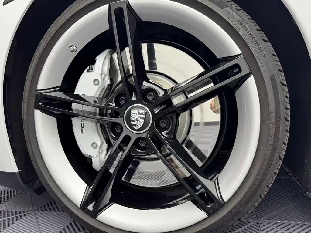 Porsche Taycan 2022 Taycan