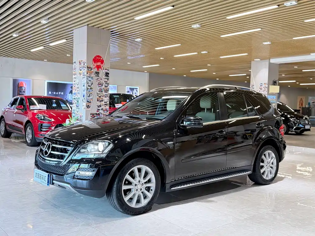 Mercedes-Benz M-Class