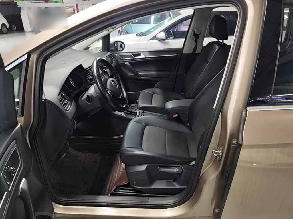 Volkswagen Golf Sportsvan — миниатюра 11