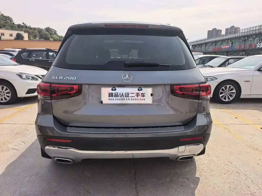 Mercedes-Benz GLB — миниатюра 5