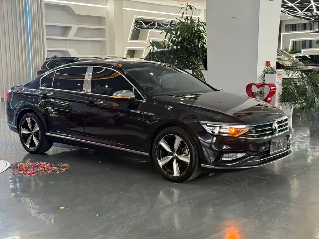 Volkswagen Magotan — миниатюра 3