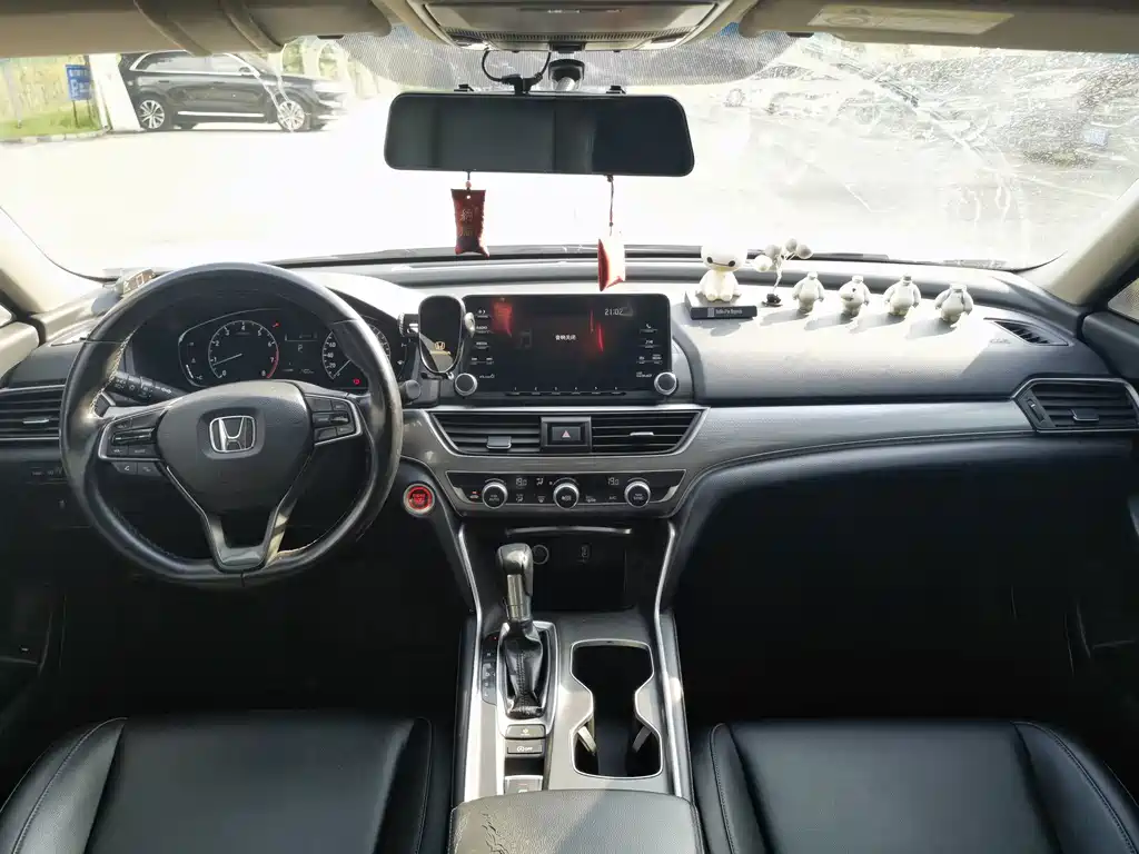 Honda Accord — миниатюра 20