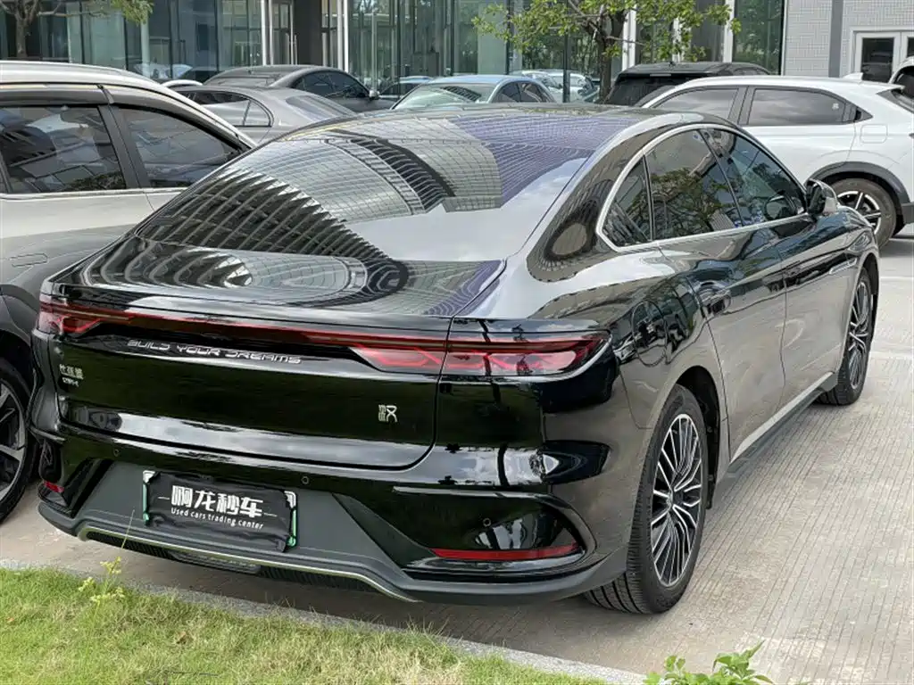 BYD Han — миниатюра 7