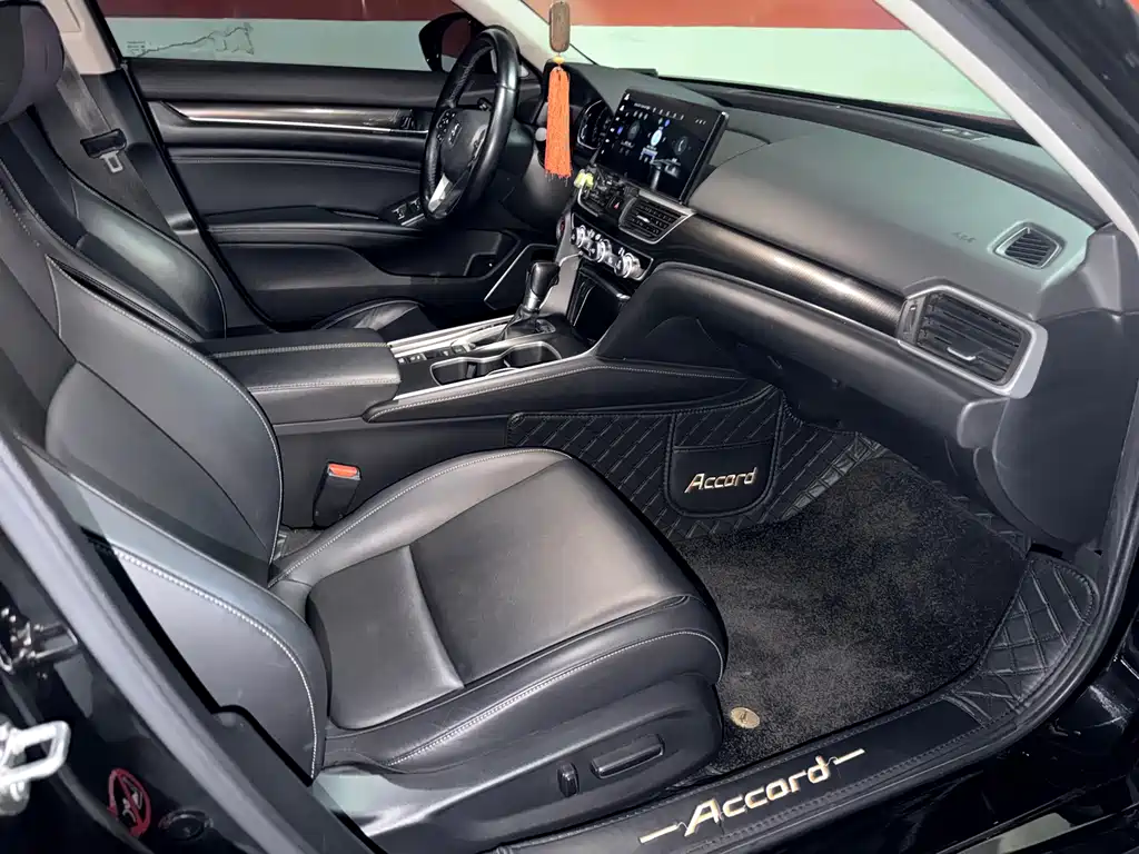 Honda Accord — миниатюра 19