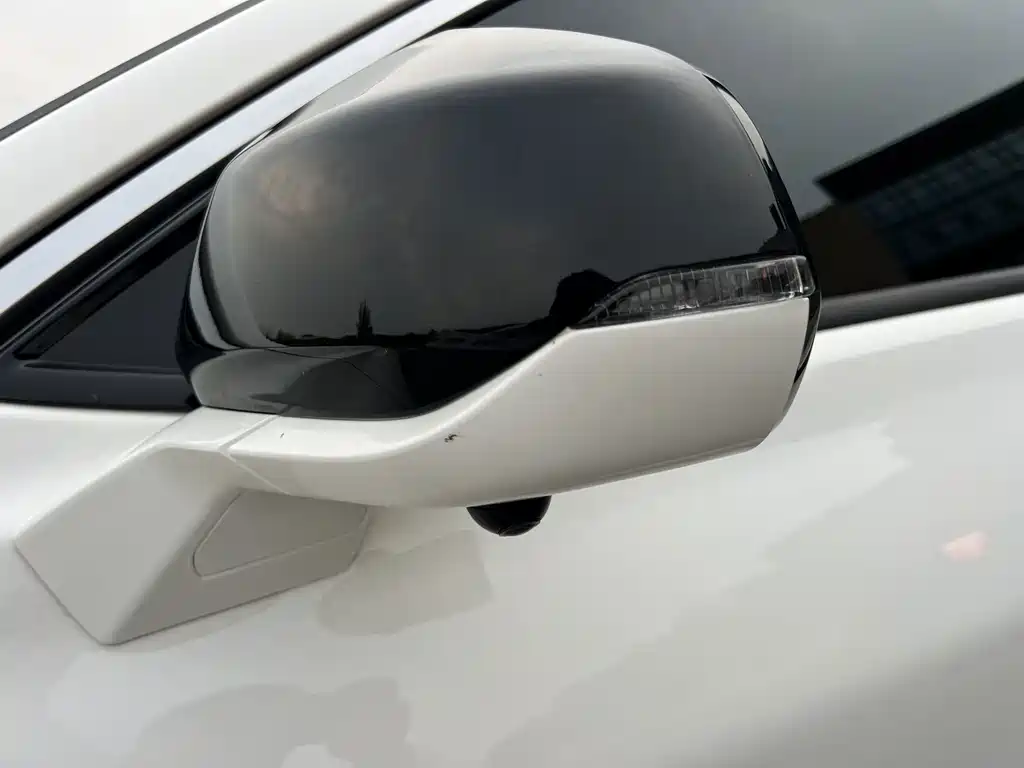 Ford Mondeo — миниатюра 18