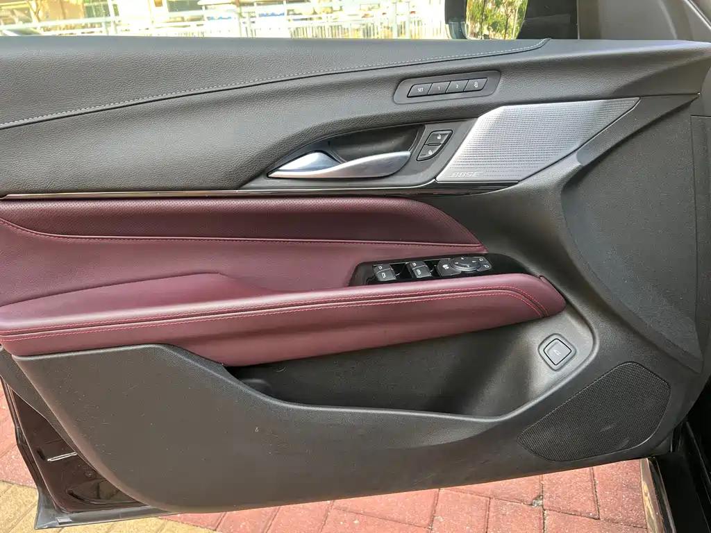 Cadillac CT4 — миниатюра 17