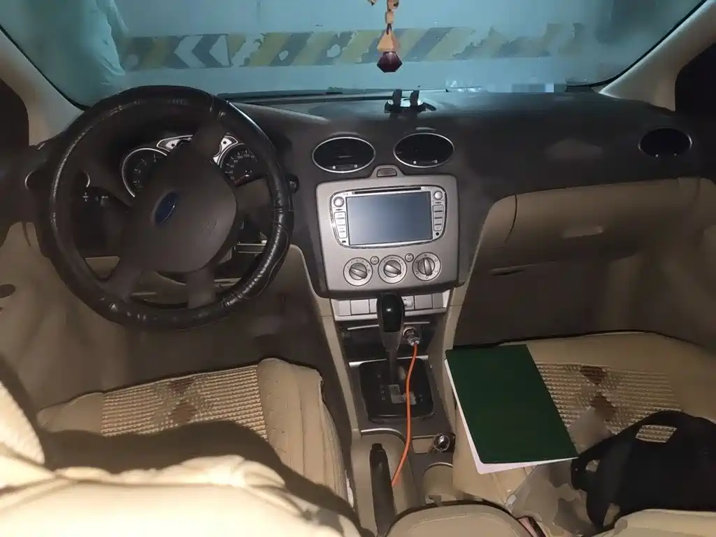 Ford Focus — миниатюра 10
