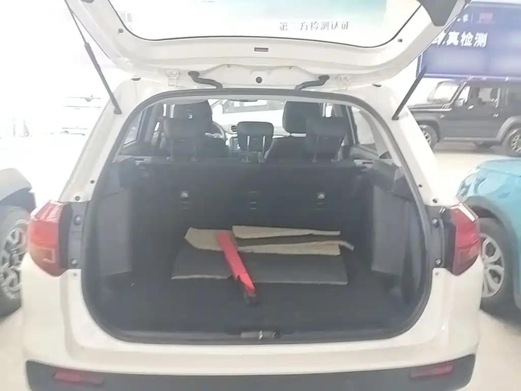 Suzuki Vitara — миниатюра 19