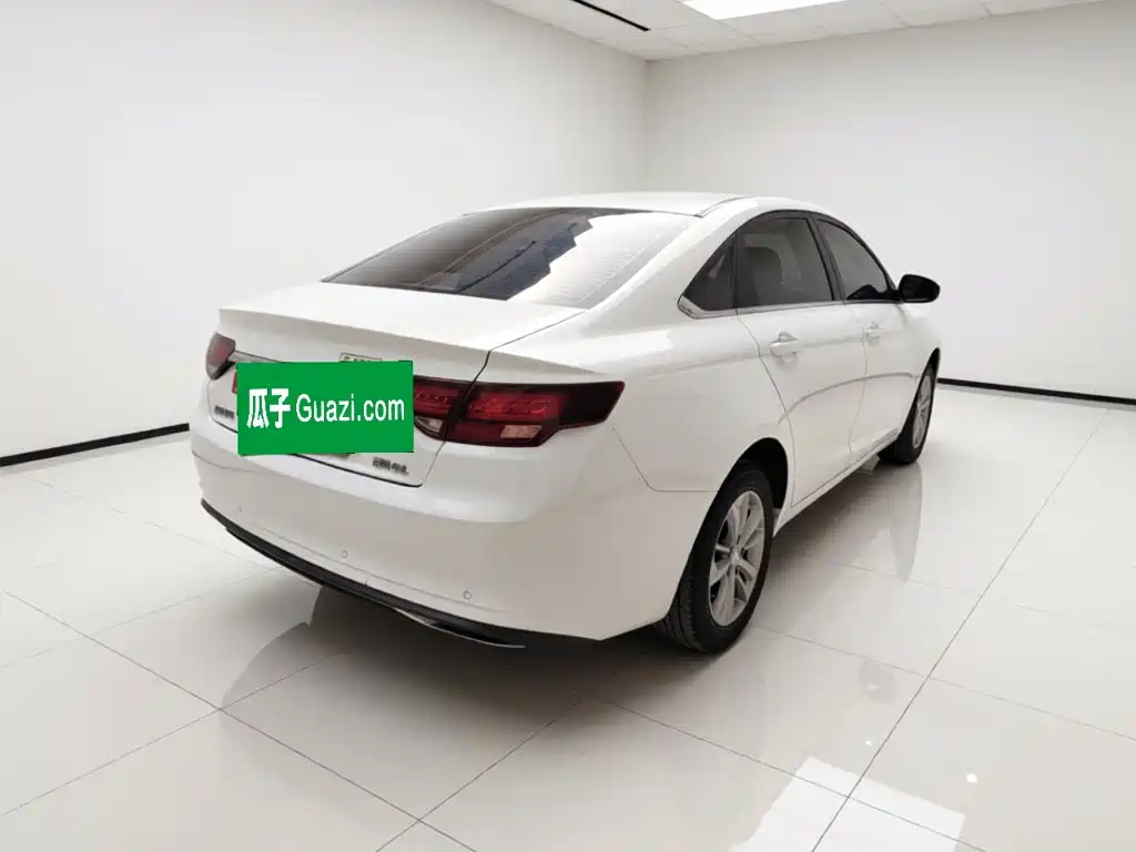 Geely Emgrand GL — миниатюра 4