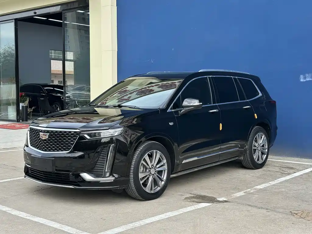 Cadillac XT6