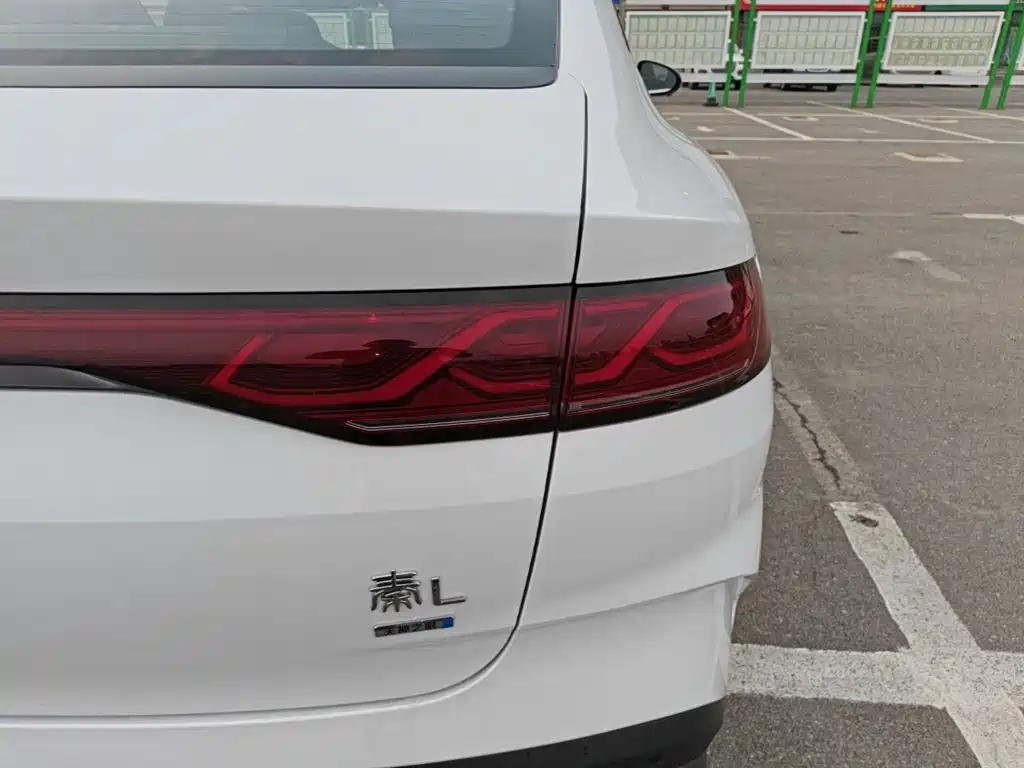 BYD Qin L — миниатюра 8