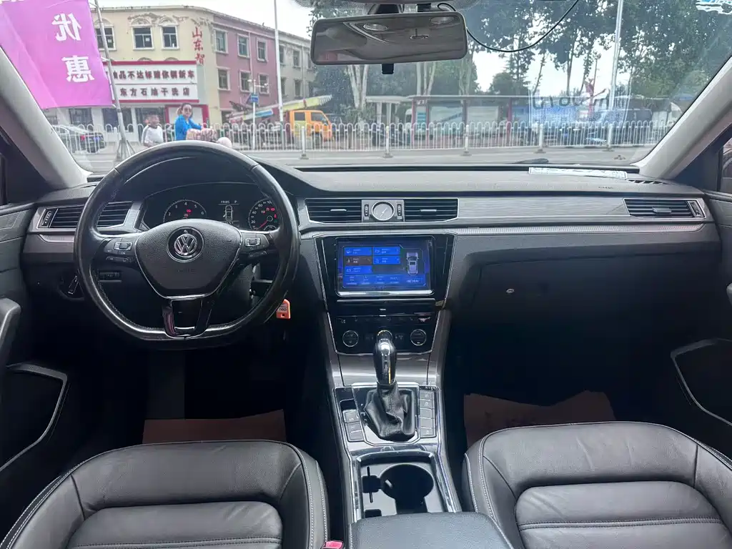 Volkswagen Passat — миниатюра 6