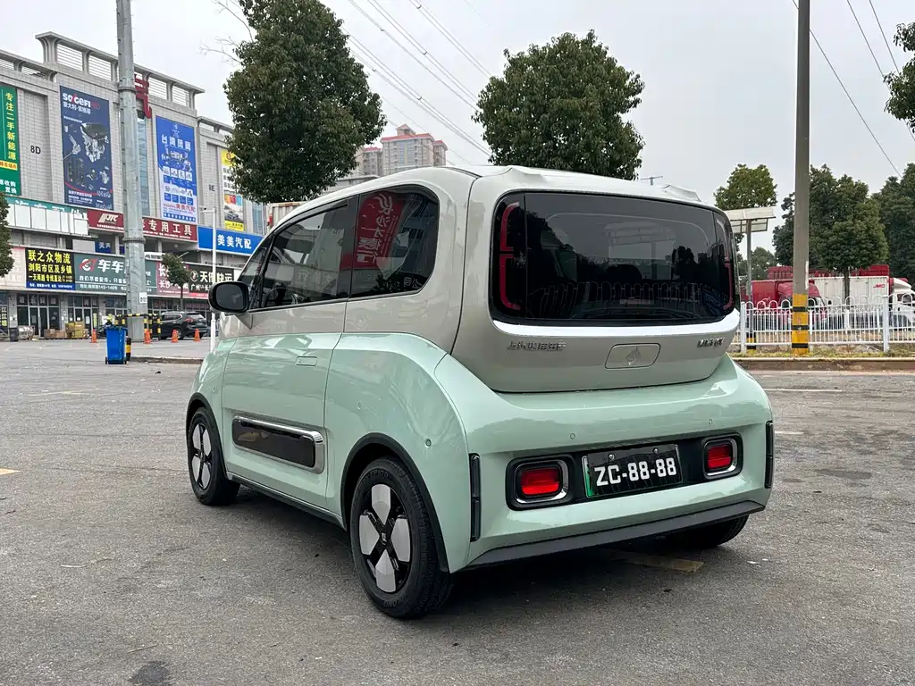 BAOJUN KIWI EV
