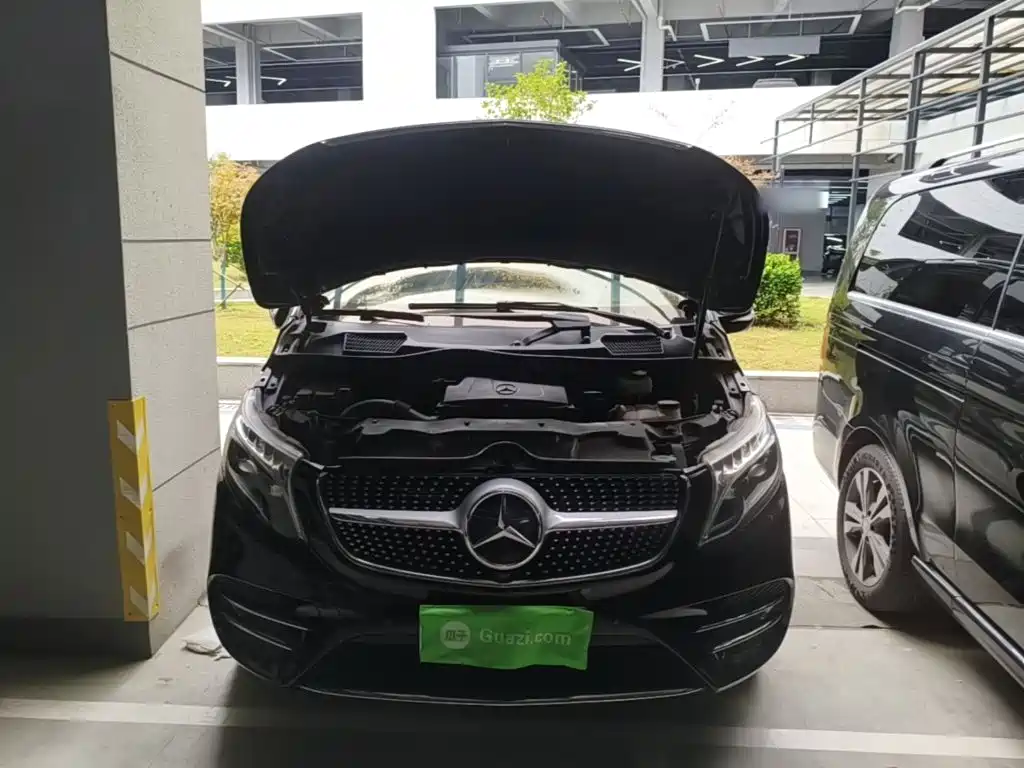 Mercedes-Benz V-Class — миниатюра 20