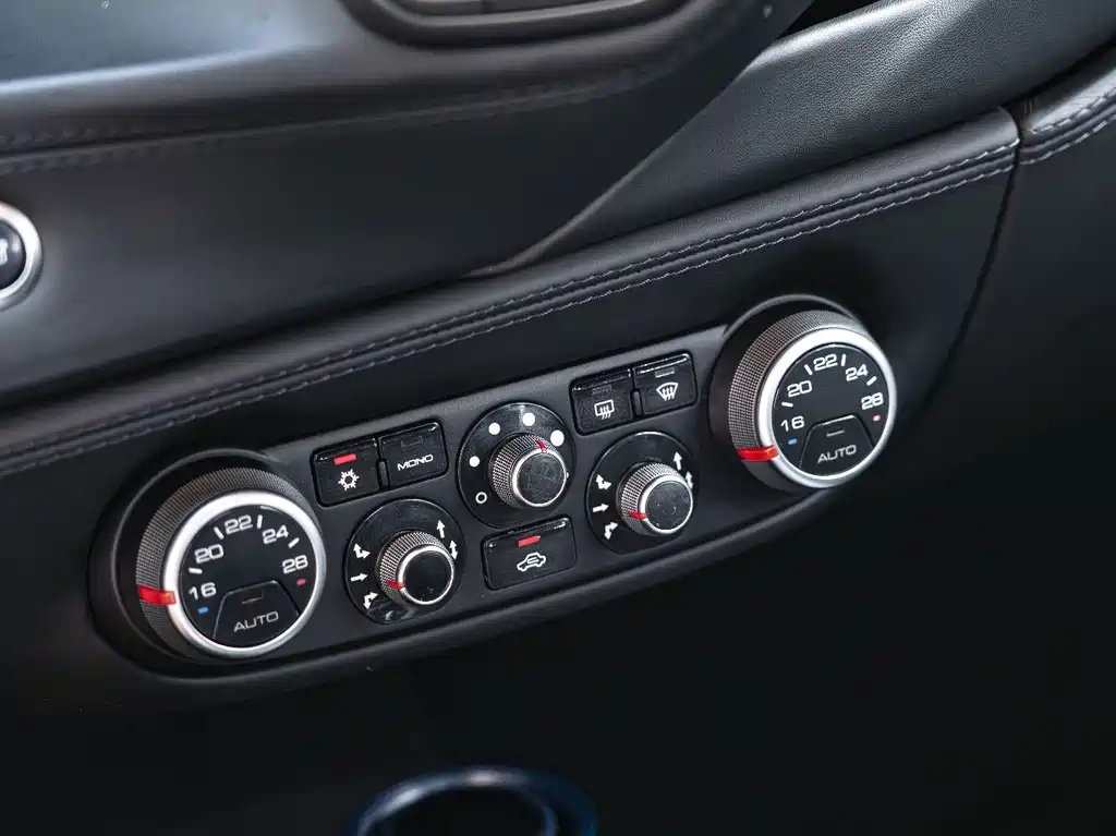 Ferrari 488 — миниатюра 14