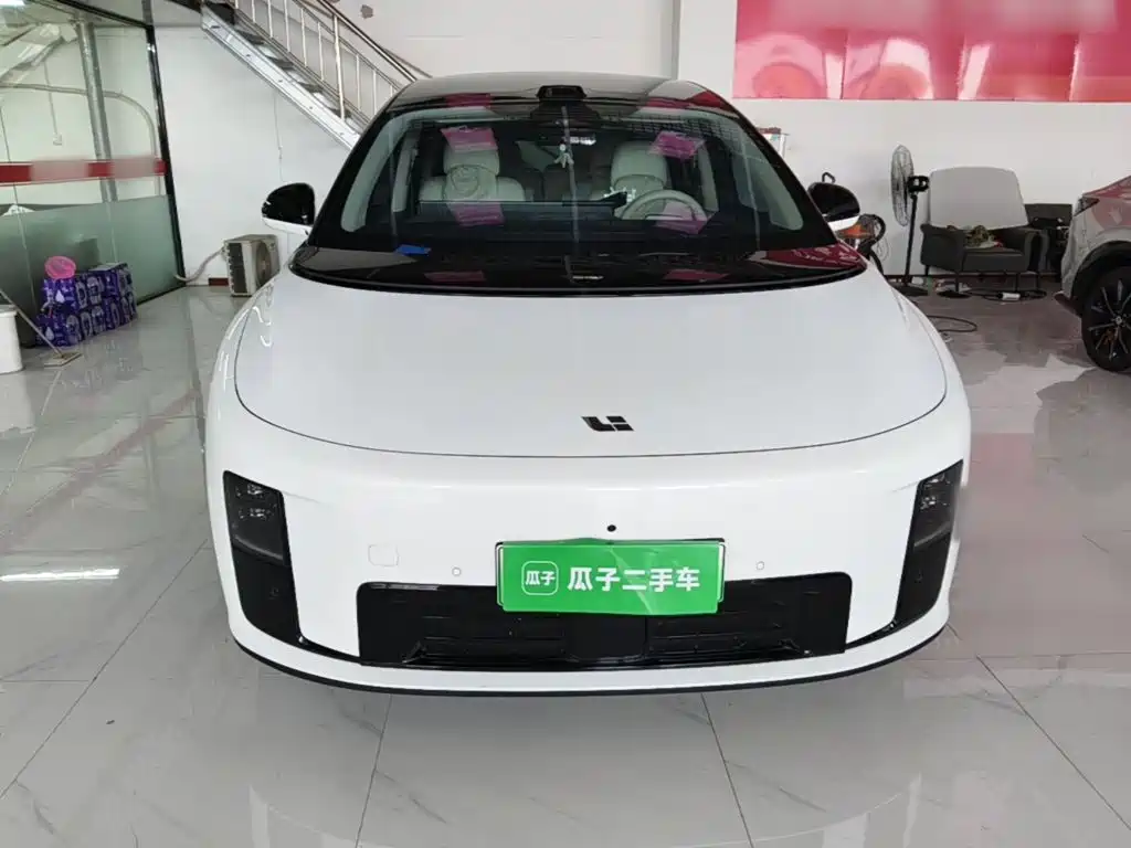 Li Auto Li i8 — миниатюра 3