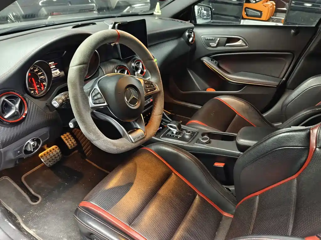 Mercedes-Benz A-Class AMG (Import) — миниатюра 4